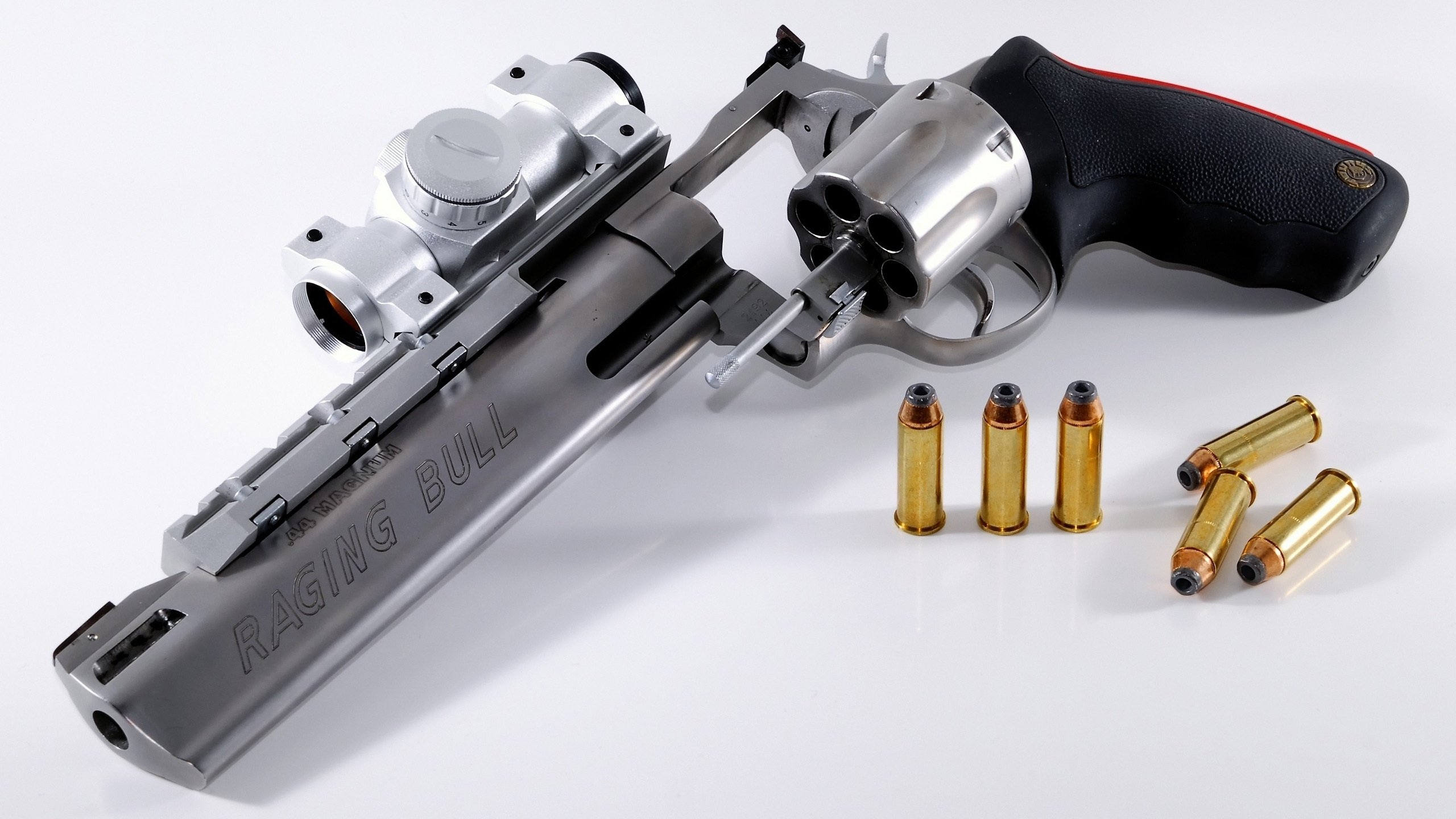 篮球运动员竞技状态实时监控及训练调整技术开发，篮球运动员训练视频